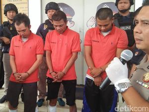 3 Begal Driver Ojol di Tol BSD Ditangkap 3 Begal Driver Ojol di Tol BSD Ditangkap