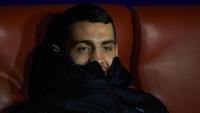 Mateo Kovacic jadi nama terbaru yang masuk dalam daftar pemain yang memberontak terhadap klubnya. Gelandang asal Kroasia itu menolak latihan karena ingin meninggalkan Real Madrid. Foto: Clive Mason/Getty Images