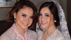 Duh! Foto Bareng Tasya Kamila, Rossa Malah Kena Julid