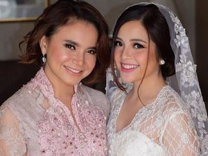 Duh! Foto Bareng Tasya Kamila, Rossa Malah Kena Julid Duh! Foto Bareng Tasya Kamila, Rossa Malah Kena Julid