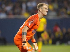 Ditebus Seharga Rp 65 M, Joe Hart Resmi Jadi Milik Burnley