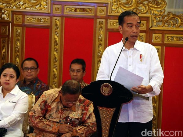 Jokowi Kumpulkan Menteri Bahas Persiapan Nota Keuangan 2019