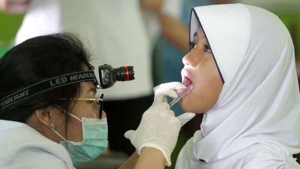 Siswa Mts Negeri 1 Batam Cek Kesehatan Gigi