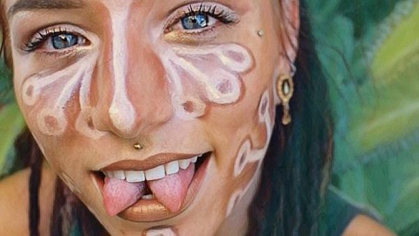 Enggak Kuat Jangan Lihat! Tren Tounge Splitting Agar Mirip Lidah Kadal