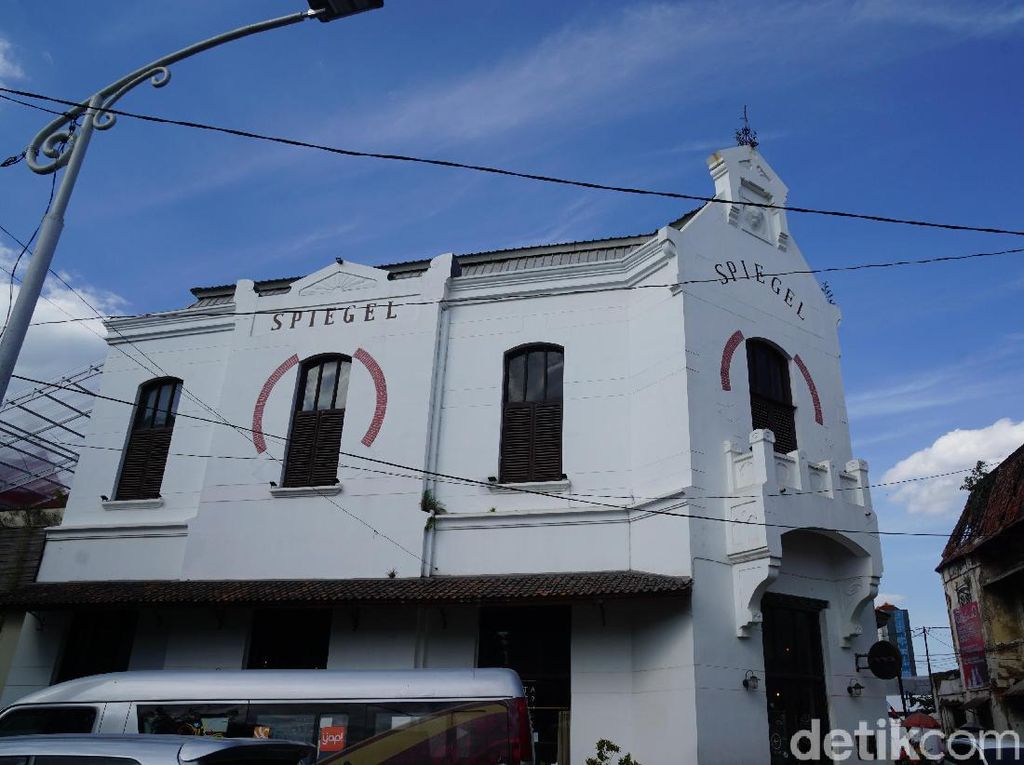 Tempat Nongkrong di Semarang yang Asyik, Coba ke Kawasan Kota Tua