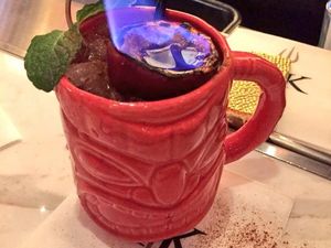 Waduh! 2 Orang Luka Bakar Karena Minuman Berapi di Restoran Gordon Ramsay