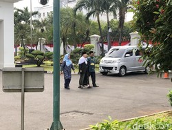 Jelang Pengumuman Cawapres Jokowi, Maruf Amin Datangi Istana