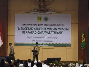 Di Depan Ulama, Jokowi Tepis Tudingan Bahwa Dirinya Antek Asing Di Depan Ulama, Jokowi Tepis Tudingan Bahwa Dirinya Antek Asing