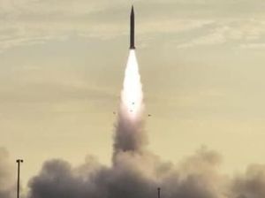 China Sukses Uji Coba Pesawat Supersonik Pertama China Sukses Uji Coba Pesawat Supersonik Pertama