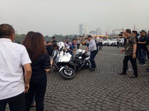 Berapa Sih Berat Motor yang Bikin Anies Jatuh?