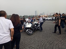Berapa Sih Berat Motor yang Bikin Anies Jatuh?