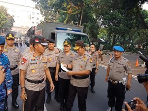 Polda Metro-Kodam Jaya Kirim Bantuan Bagi Korban Gempa Lombok