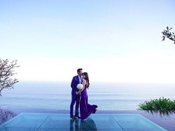 Sesi Foto Denny Sumargo dan Dita Soedarjo di Hotel Mewah Bali