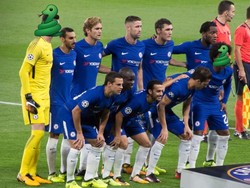 Courtois pun diejek ibarat ular, lantaran memilih bersembunyi ketimbang tampil dan mengutarakan keinginannya. (Foto: Twitter @panicmod3)