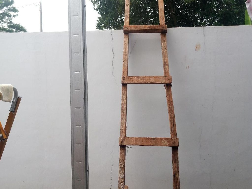 Pembobol 9 Rumah di Depok Diduga Masuk Kompleks Panjat Dinding Pembobol 9 Rumah di Depok Diduga Masuk Kompleks Panjat Dinding