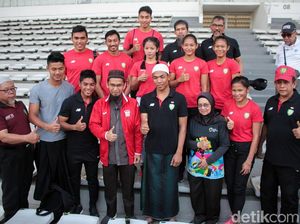 Ketika Lalu M Zohri Berkopiah Putih