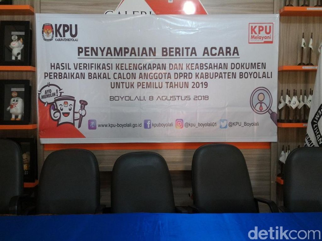 KPU Boyolali Coret 8 Bacaleg yang Tak Memenuhi Syarat KPU Boyolali Coret 8 Bacaleg yang Tak Memenuhi Syarat