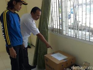 Tagana Ponorogo Kirim Karet Gelang ke Lokasi Bencana Lombok