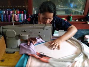 Kisah Pilu Sentra Bordir di Kudus yang Ditinggalkan Anak Muda Kisah Pilu Sentra Bordir di Kudus yang Ditinggalkan Anak Muda