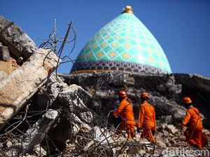 Pungli Dana Rehab Masjid Terdampak Gempa NTB Terstruktur! Pungli Dana Rehab Masjid Terdampak Gempa NTB Terstruktur!