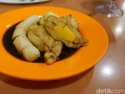 Pempek Gaby: Gurih Kenyal Pempek Kapal Selam dan Lenggang Panggang Ada di Sini