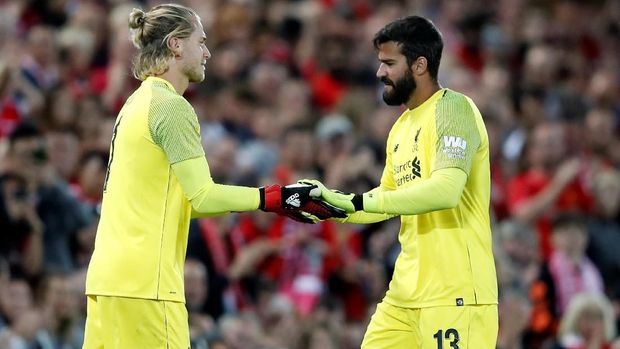Loris Karius dipinjamkan ke Besiktas setelah Alisson ke Liverpool.
