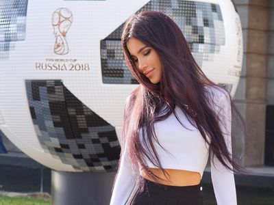 Kini Cantik dan Seksi, Wajah Asli Selebgram Ini Sebelum Oplas Viral