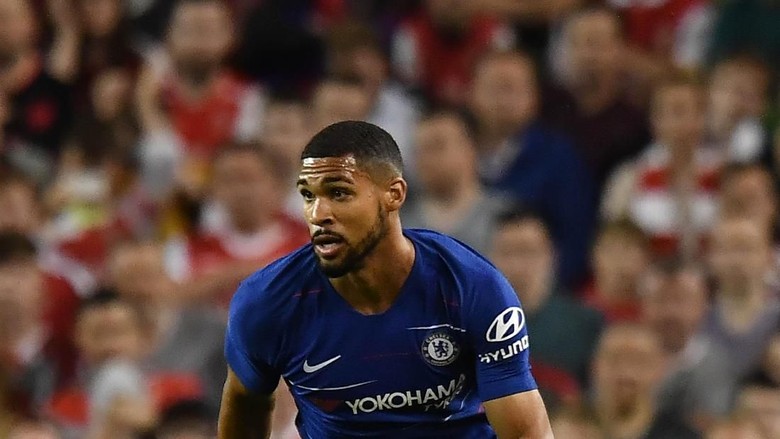 Loftus-Cheek Belum Kaprikornus Starter, Sarri Sudah Punya Rencana Loftus-Cheek Belum Kaprikornus Starter, Sarri Sudah Punya Rencana