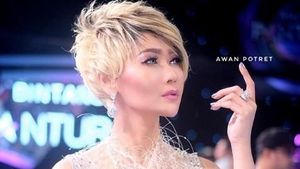 Tampilan Ratusan Juta Inul Daratista, Suka yang Mana?