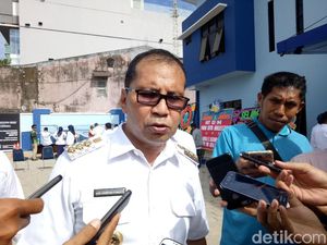 Walkot Makassar Minta Deklarasi #2019GantiPresiden Kantongi Izin Walkot Makassar Minta Deklarasi #2019GantiPresiden Kantongi Izin