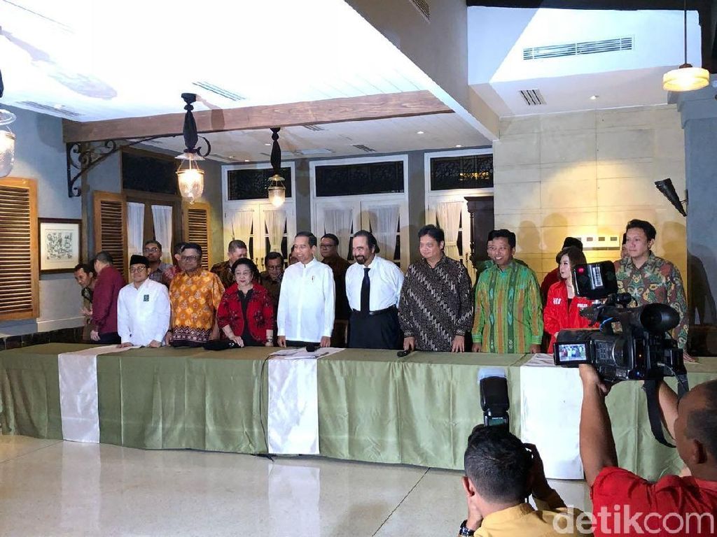 Besok Jokowi-Maruf Amin Daftar Capres-Cawapres ke KPU Jam 9 Pagi