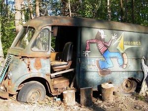 Mantan Personel Pastikan Van yang Ditemukan di Hutan Milik Aerosmith