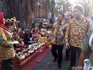 City Walk Solo Sepanjang 2 Kilometer Disulap Jadi Panggung Gamelan