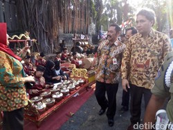 City Walk Solo Sepanjang 2 Kilometer Disulap Jadi Panggung Gamelan