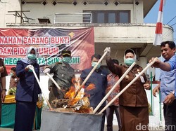 Aroma Ganja Menyengat Saat Dibakar Kejari Kota Sukabumi