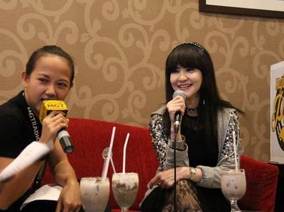 Hadir Lagi di Dunia Hiburan, Begini Momen Makan Ita Purnamasari
