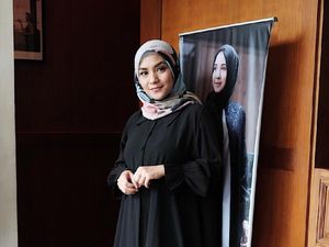 Dulu Imut Nyanyi Du Di Dam, Lihat Gaya Enno Lerian Sekarang