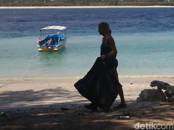 Duh! Gili Trawangan Bergulat dengan Sampah, Gili Meno Krisis Air