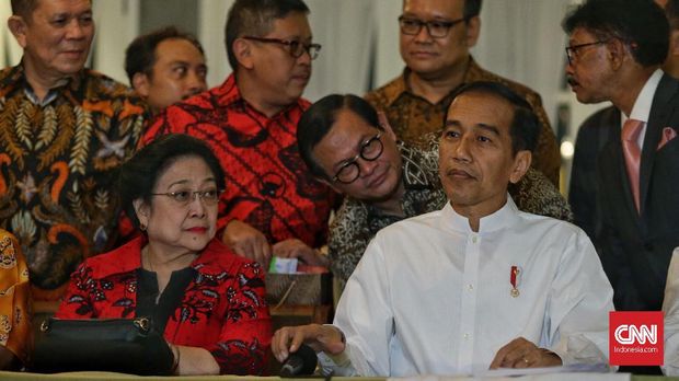 Jokowi saat mengumumkan cawapres-nya, di Menteng, Kamis (9/8).