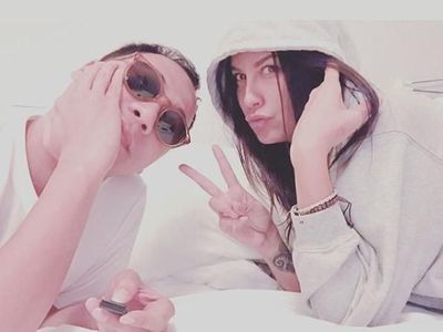 Momen Mesra Sophia Latjuba dan Tio