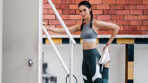 Keren! Kritikan Bikin Model Cantik Ini Punya Tubuh Seksi dan Kencang