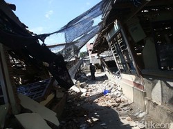 Kena OTT Bantuan Gempa Lombok, Hukum Mati Anggota DPRD Golkar!