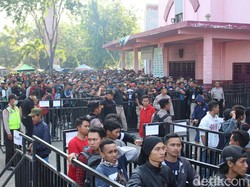 Berangkat Dini Hari pun Tak Dapat Tiket Resmi Semifinal Piala AFF U-16