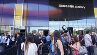 Keramaian Jelang Samsung Unpacked 2018
