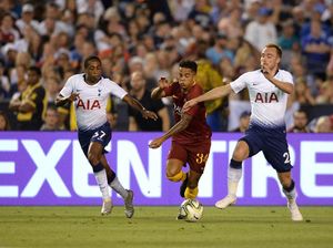 Kluivert Ungkap Alasan Justin Pilih Roma Dibandingkan MU