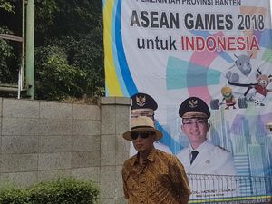 Gubernur Banten Copot Spanduk Asean Games!
