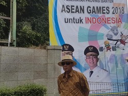 Gubernur Banten Copot Spanduk Asean Games!