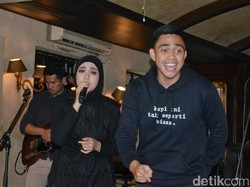 Ayudia Bing Selamet Akui Pernah Berantem dengan Ditto Percussion