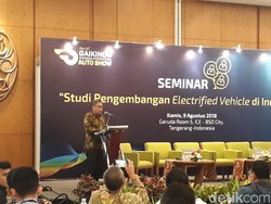 Ahli-ahli Mobil Listrik Kumpul di Tangerang