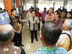 Bupati Sumatera Barat Boyong Seluruh Camat Belajar Smart Kampung